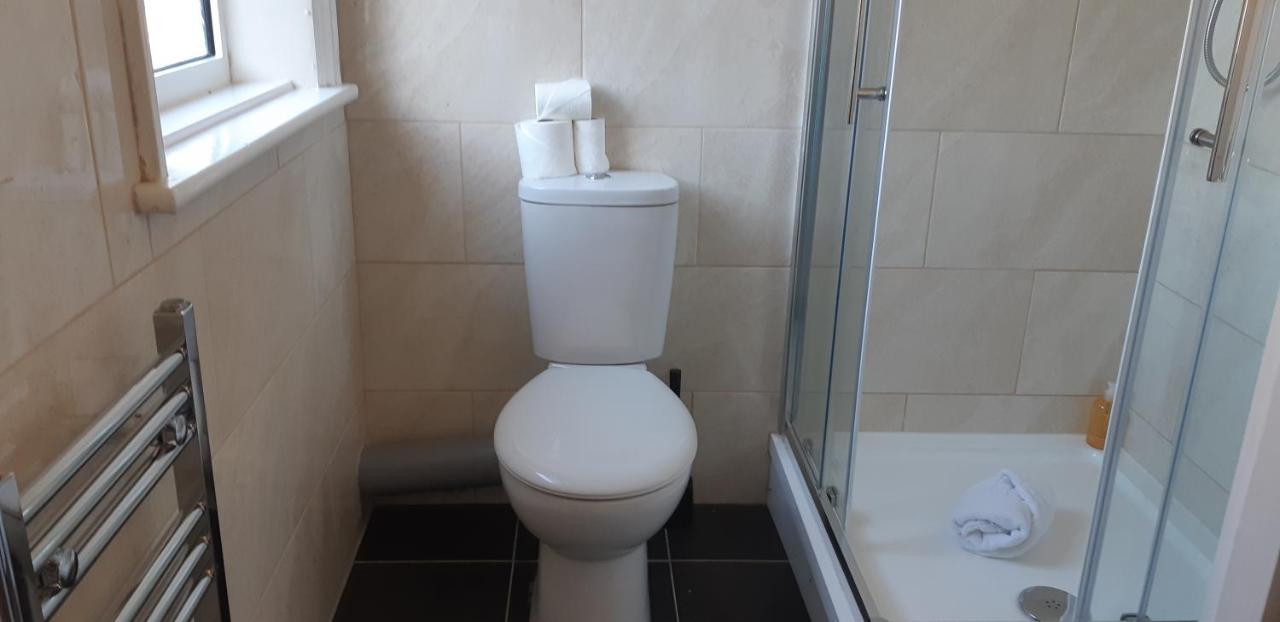 Carmel Serviced Rooms Southampton Room photo