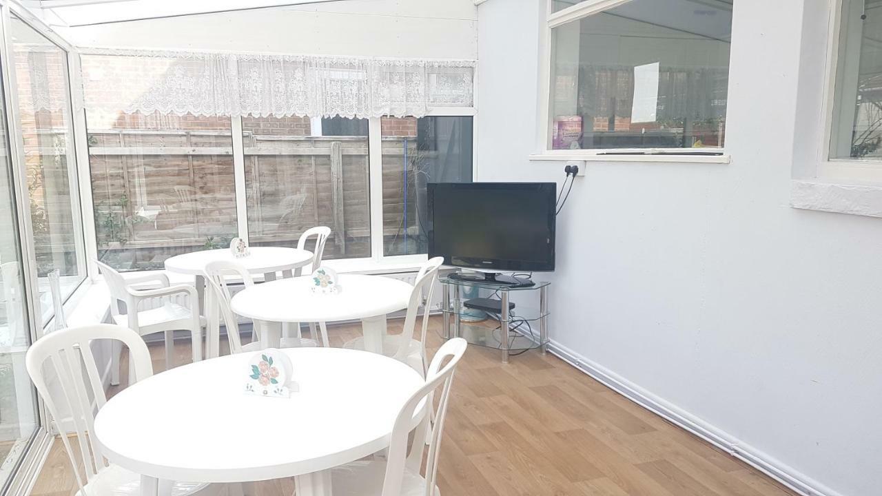 Carmel Serviced Rooms Southampton Exterior photo